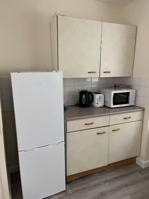 플럼스테드 Extra Large House In Woolwich 빌라 외부 사진