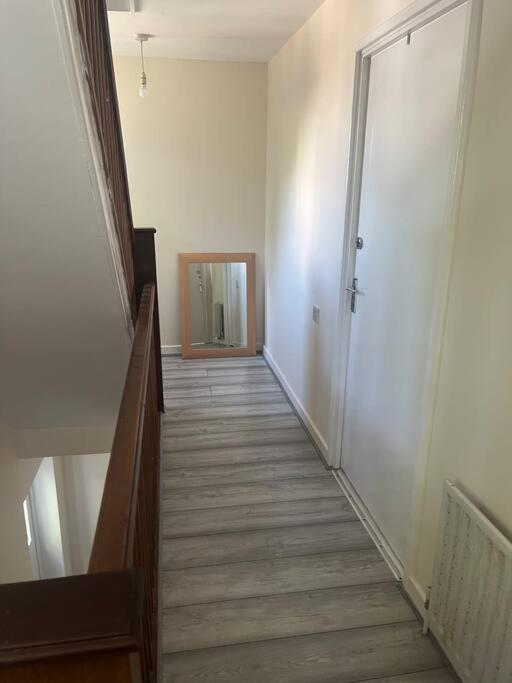 플럼스테드 Extra Large House In Woolwich 빌라 외부 사진